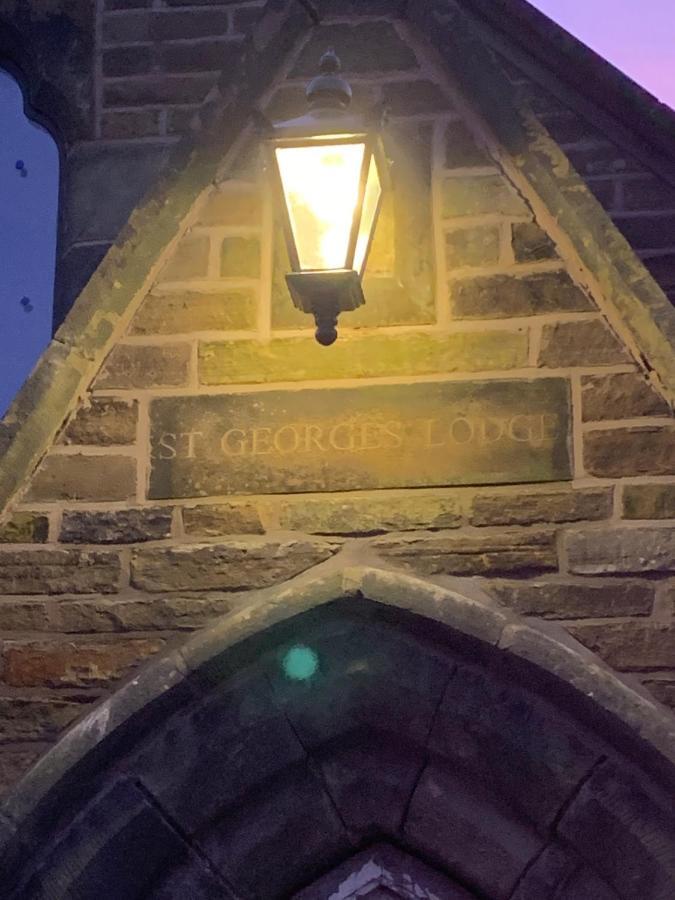 St George'S Lodge Halifax Bagian luar foto